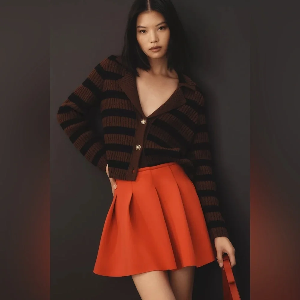 NWT Size S - Anthropologie Pleated Scuba Mini Skirt - Picture 2 of 11